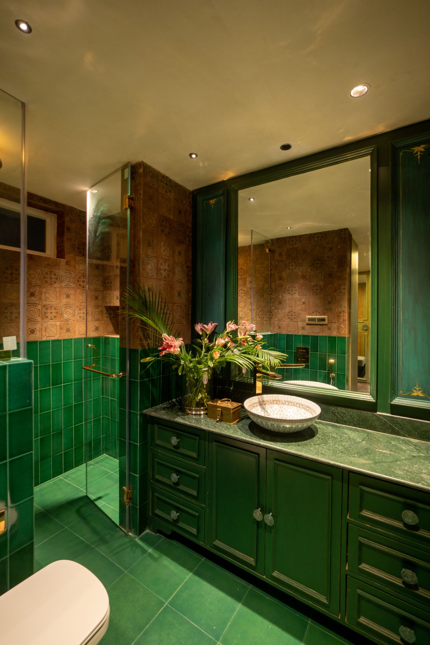 classic luxury gallery image