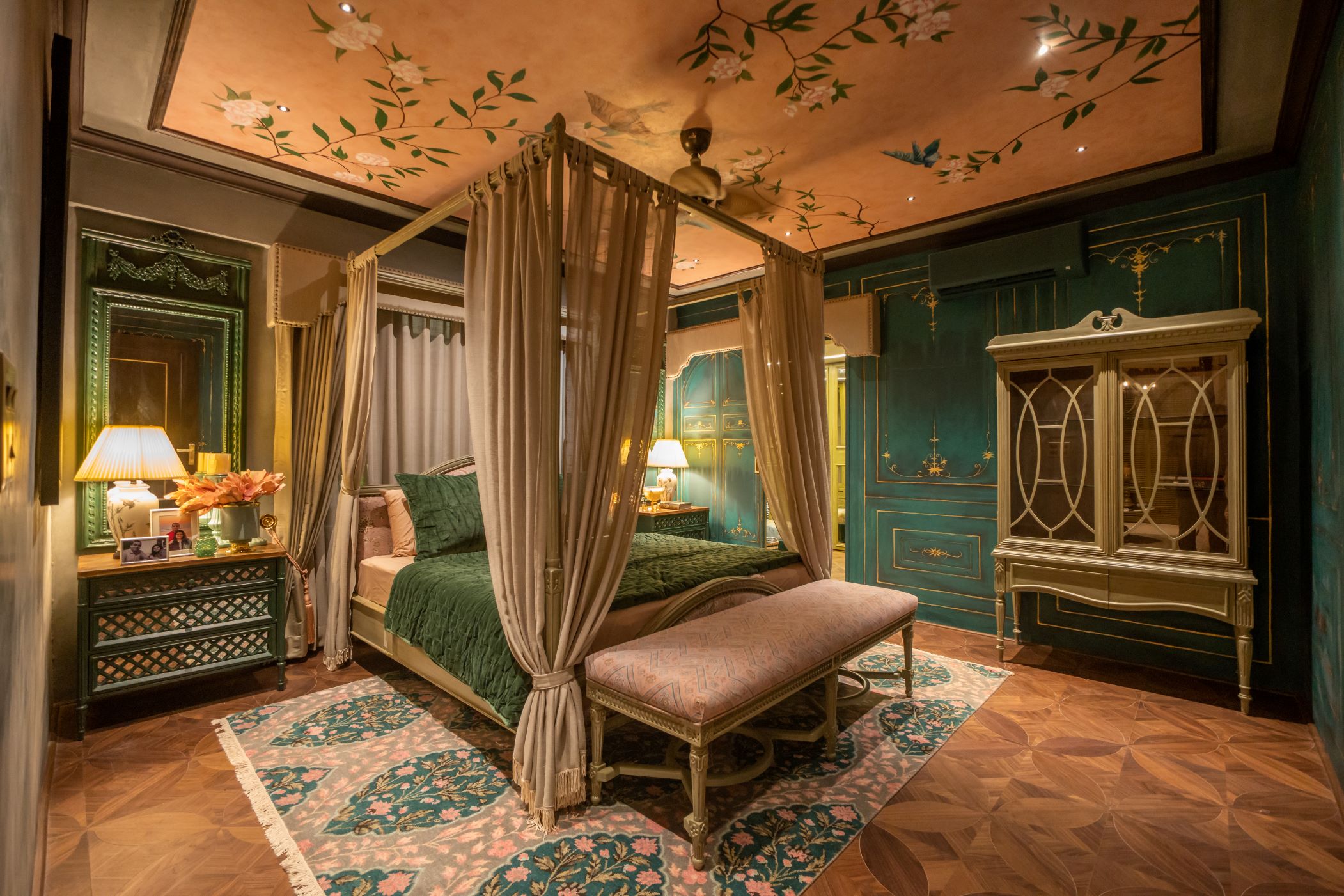 classic luxury gallery image